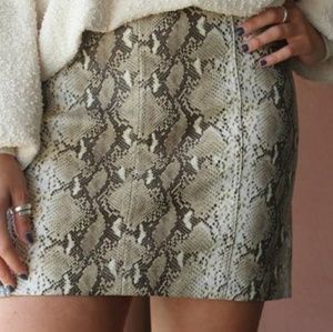 Honey Belle Snakeskin Skirt (M)
